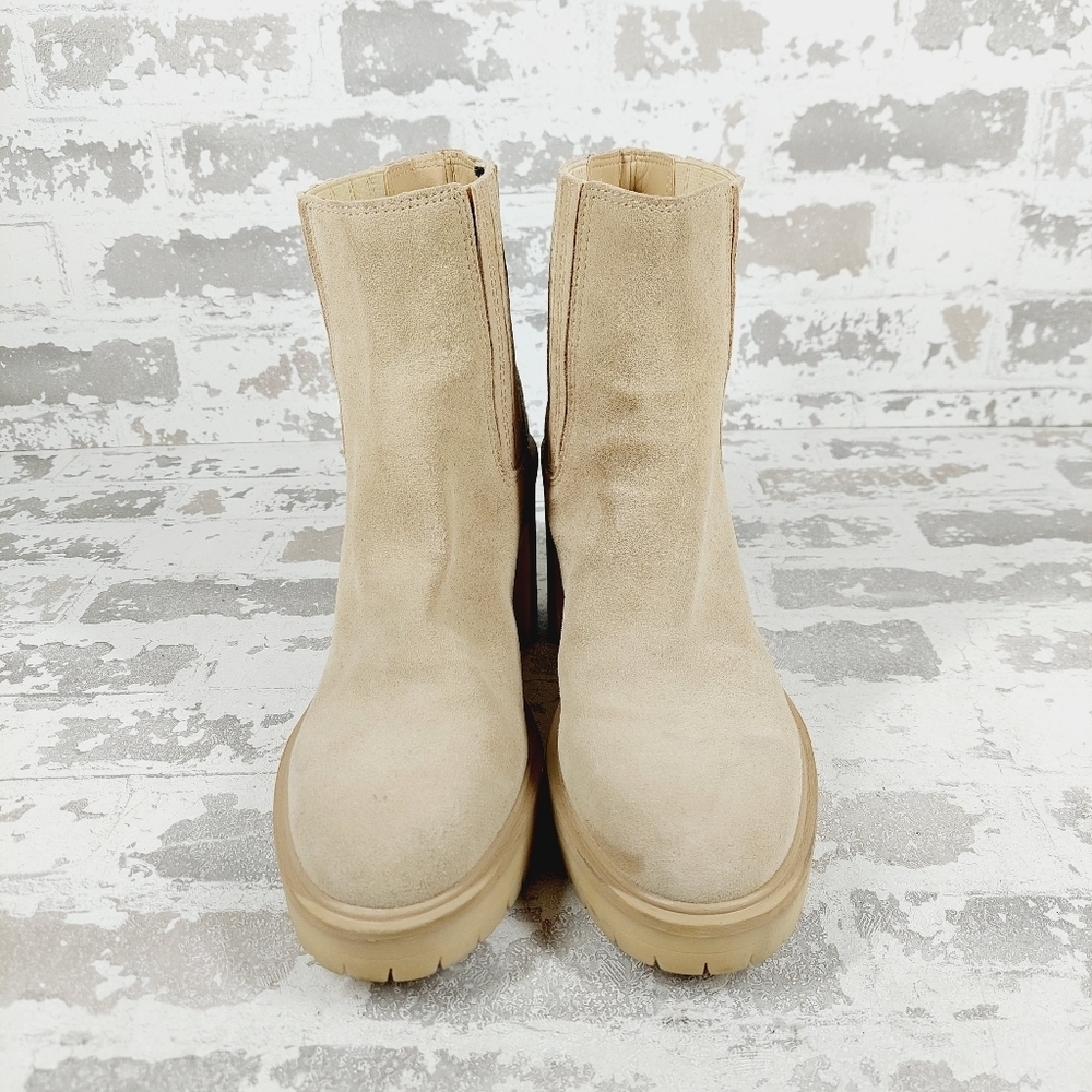 New Dolce Vita Caster H2O Cream Suede Booties E 176 - Picture 3 of 12